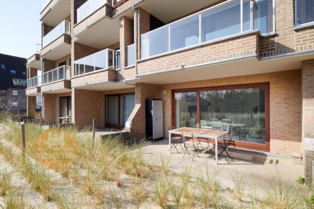 4-Persoons Appartement Met Een Mooi Uitzicht La Panne Extérieur photo